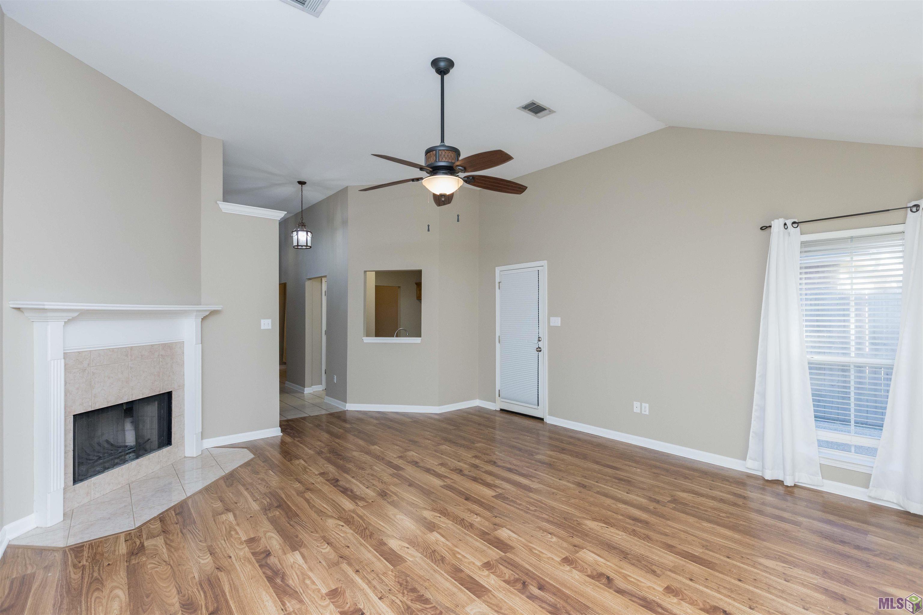 17460 Kaitlyn Drive Baton Rouge, LA 70817 - Photo 10 of 35