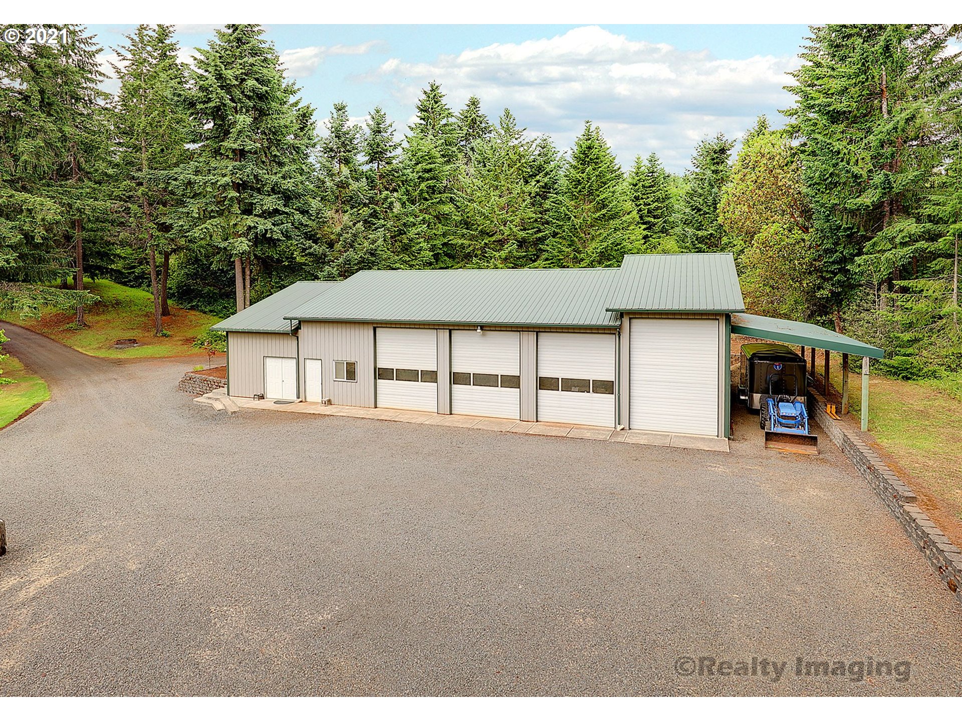 19690 Southwest Neugebauer Road Hillsboro, OR 97123 - Photo 28 of 30 Gallery Image 28
