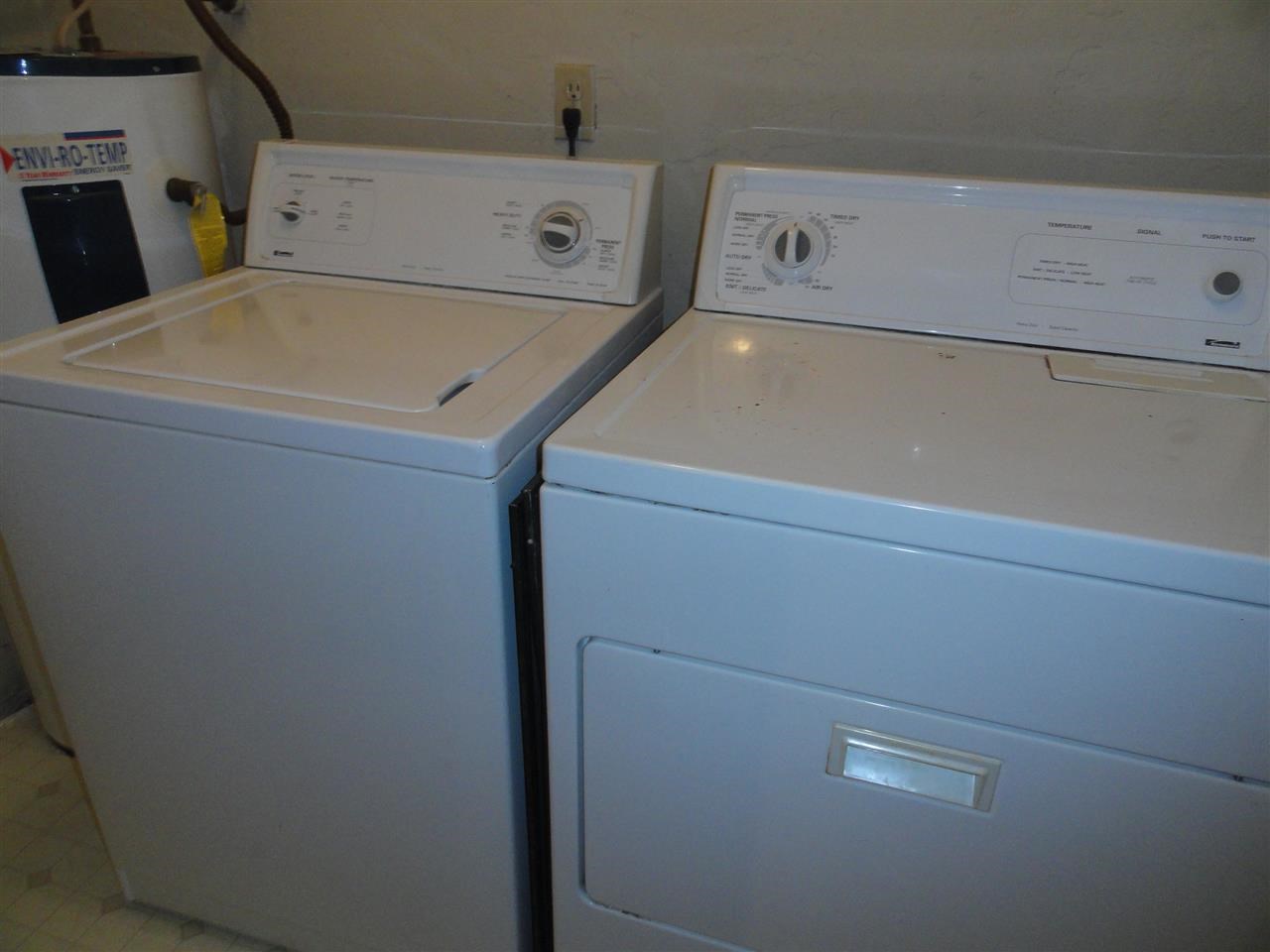 2833 Botany Place Tallahassee, FL 32301 - Photo 4 of 9