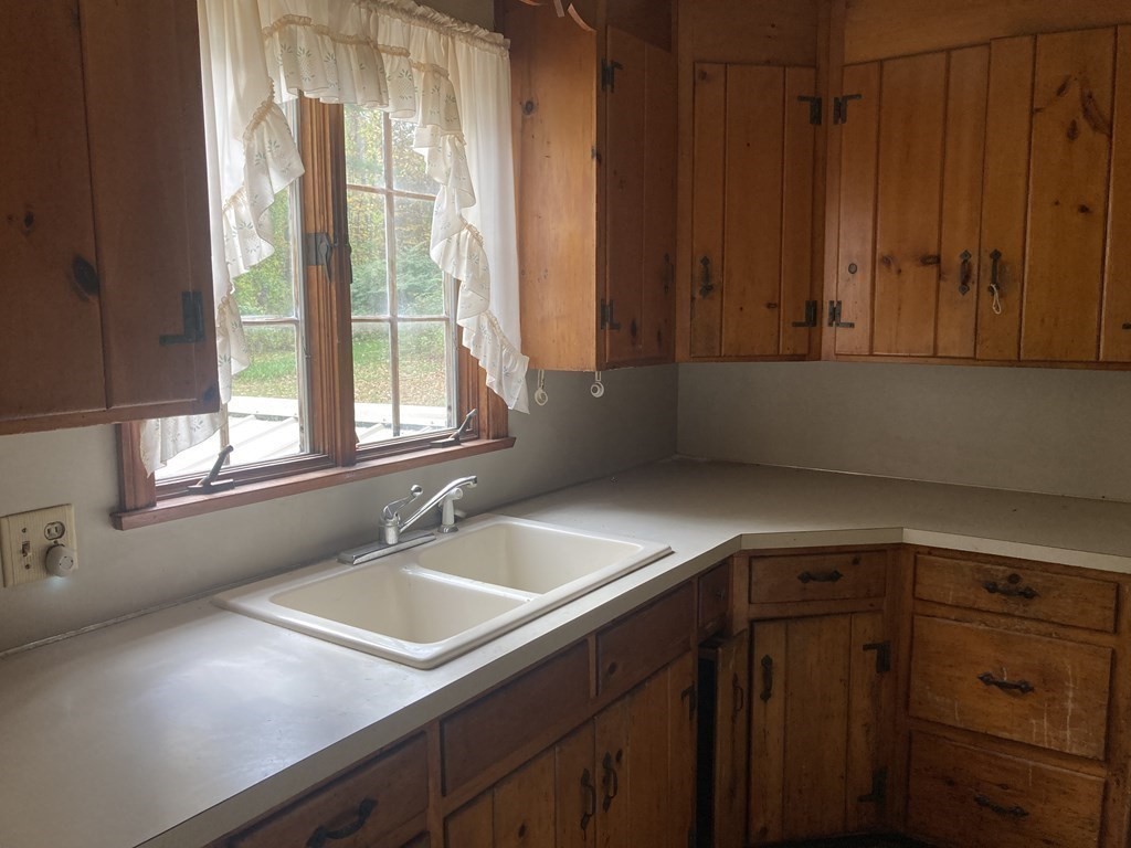 180 Main Road Gill, MA 01354 - Photo 14 of 41 Gallery Image 14