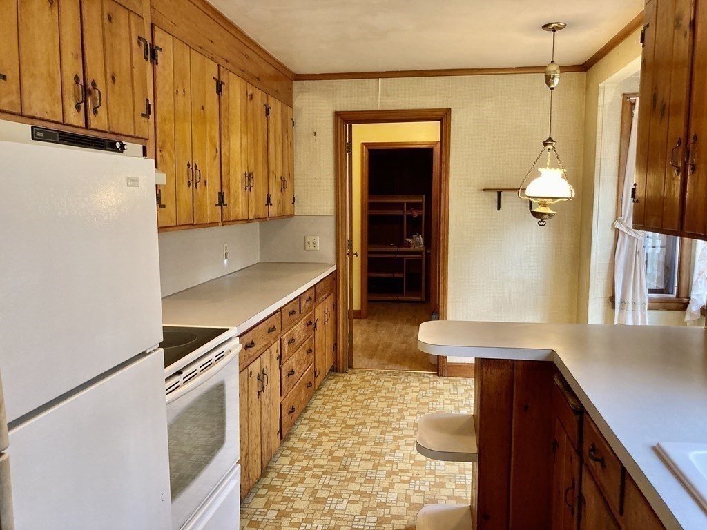 180 Main Road Gill, MA 01354 - Photo 10 of 41 Gallery Image 10