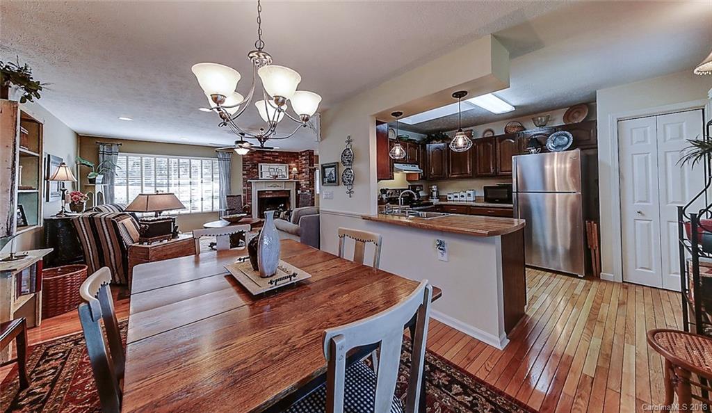 63 Underhill Road Hendersonville, NC 28792 - Photo 12 of 29 Gallery Image 12