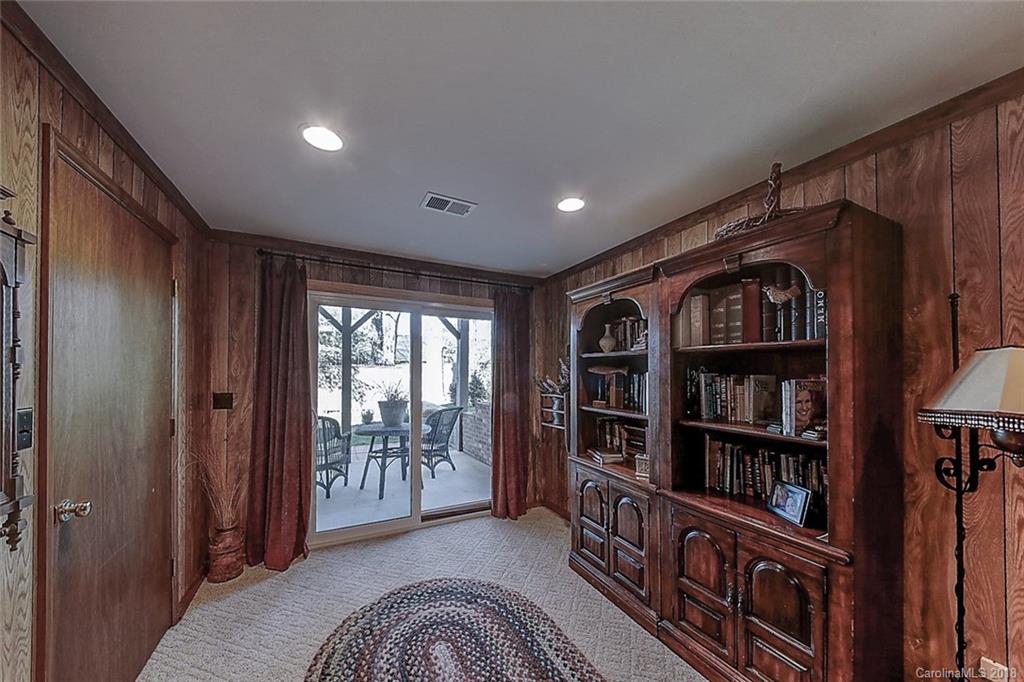 63 Underhill Road Hendersonville, NC 28792 - Photo 21 of 29 Gallery Image 21