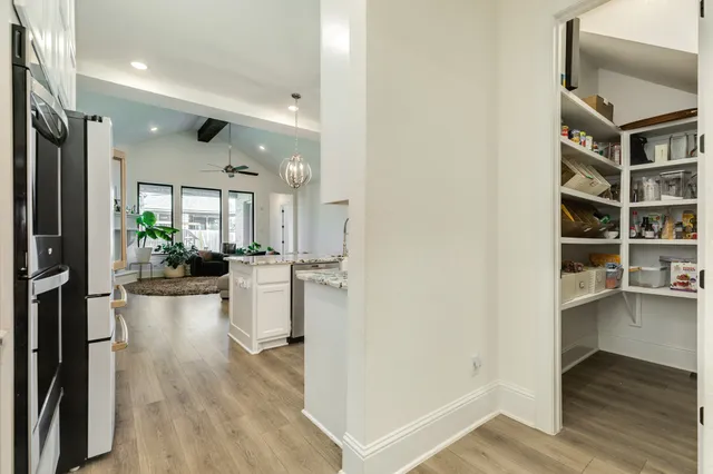 $555,000 | 10102 Brush Way, Rosharon, TX 77583