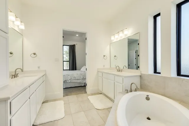 $555,000 | 10102 Brush Way, Rosharon, TX 77583