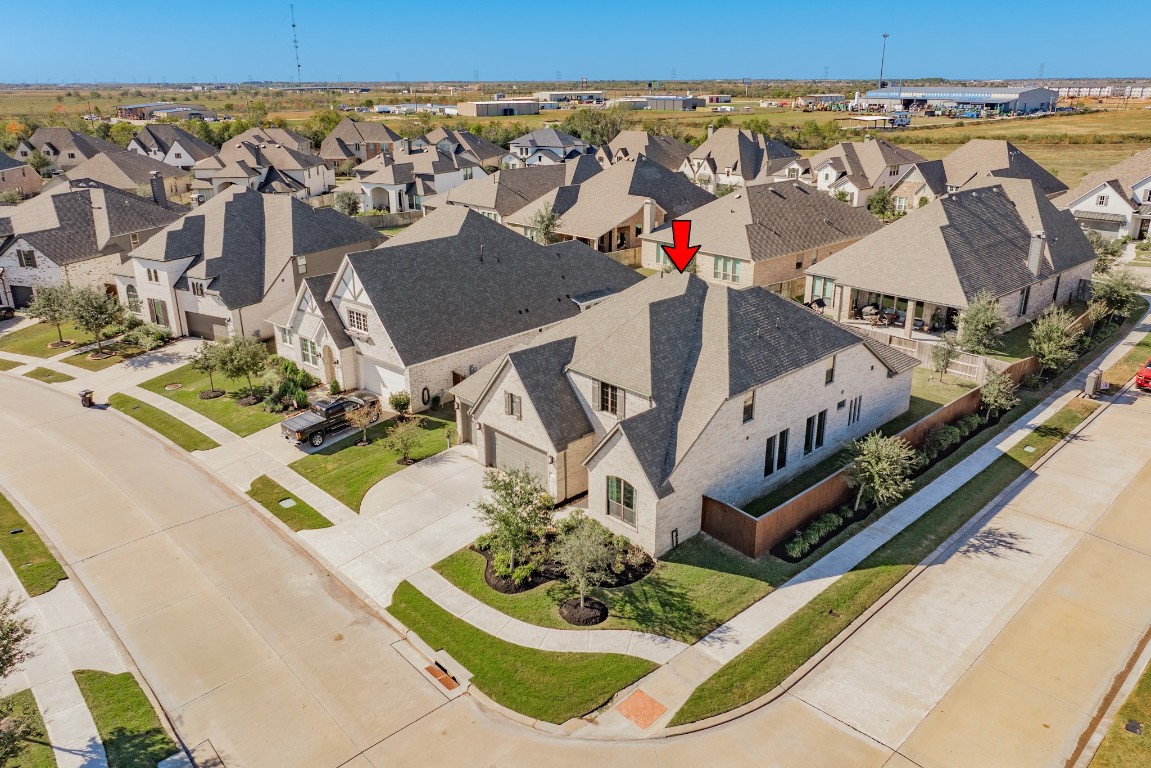 10102 Brush Way Rosharon, TX 77583 - Photo 41 of 50 Aerial view of new home, surrounding neighbors, and neighborhood.