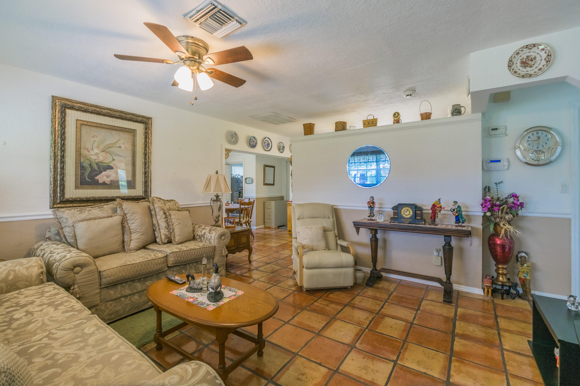 2655 Richard Road North Palm Beach, FL 33403 - Photo 11 of 26 2655_richard_road_MLS_HID1096259_ROOMliv