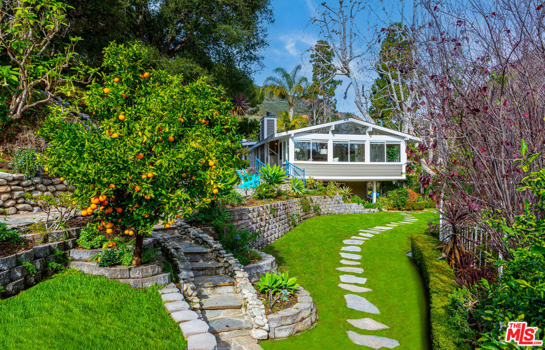 5815 Ramirez Canyon Road Malibu, CA 90265 - Photo 4 of 50 Gallery Image 4