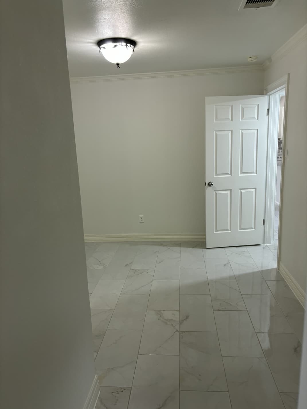 7718 Breezeway Street Houston, TX 77040 - Photo 3 of 29
