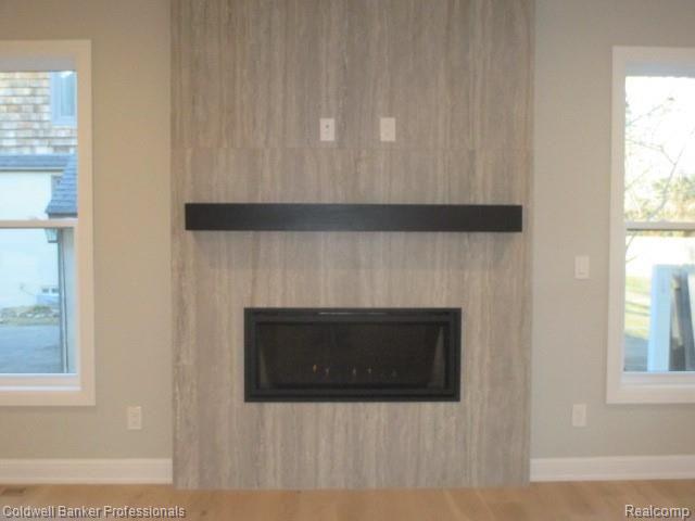 2350 Yorkshire Road Birmingham, MI 48009 - Photo 4 of 57 IMG_0133.JPG