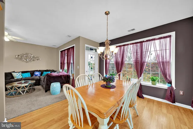 $2,300 | 60 Kyle Way, Ewing, NJ 08628