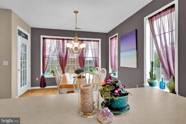 $2,300 | 60 Kyle Way, Ewing, NJ 08628