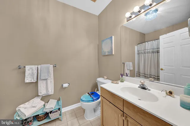 $2,300 | 60 Kyle Way, Ewing, NJ 08628