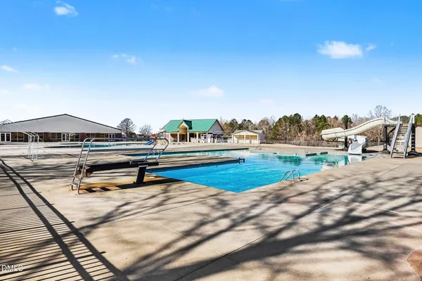 $1,475 | 221 Payton Drive, Clayton, NC 27527