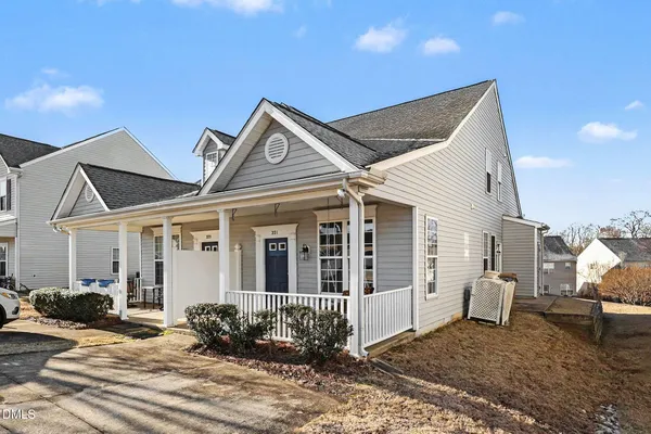 $1,475 | 221 Payton Drive, Clayton, NC 27527