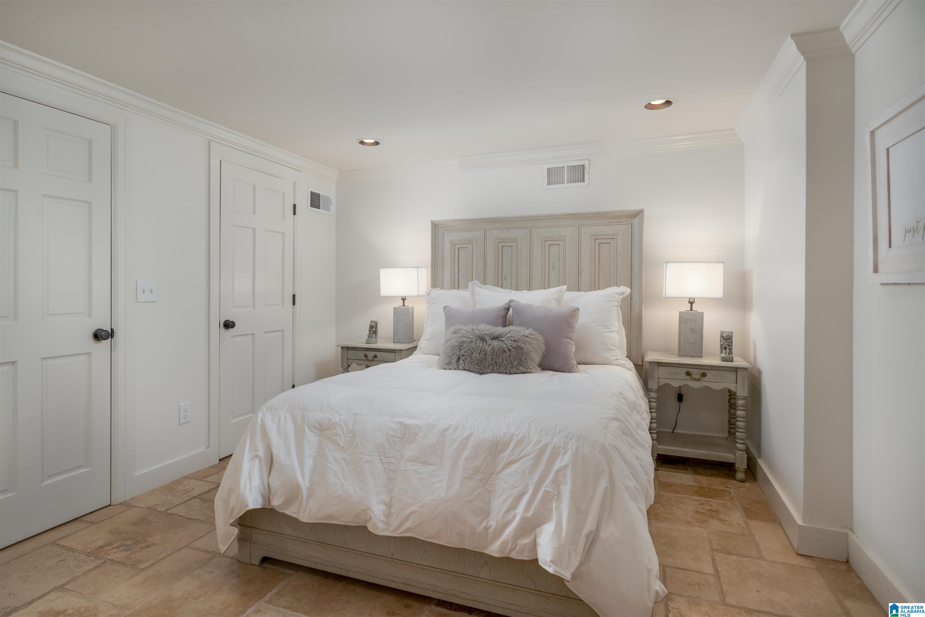 2653 Montevallo Road Birmingham, AL 35223 - Photo 41 of 52
