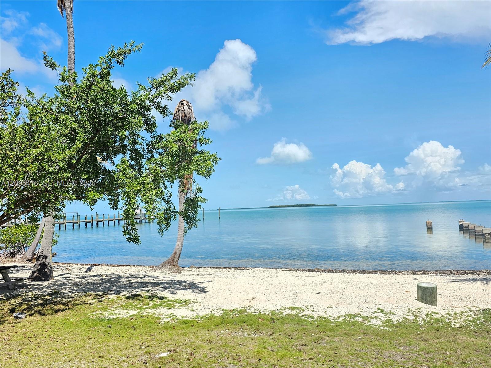 54 Sunset Road Key Largo, FL 33037 - Photo 7 of 24 Gallery Image 7
