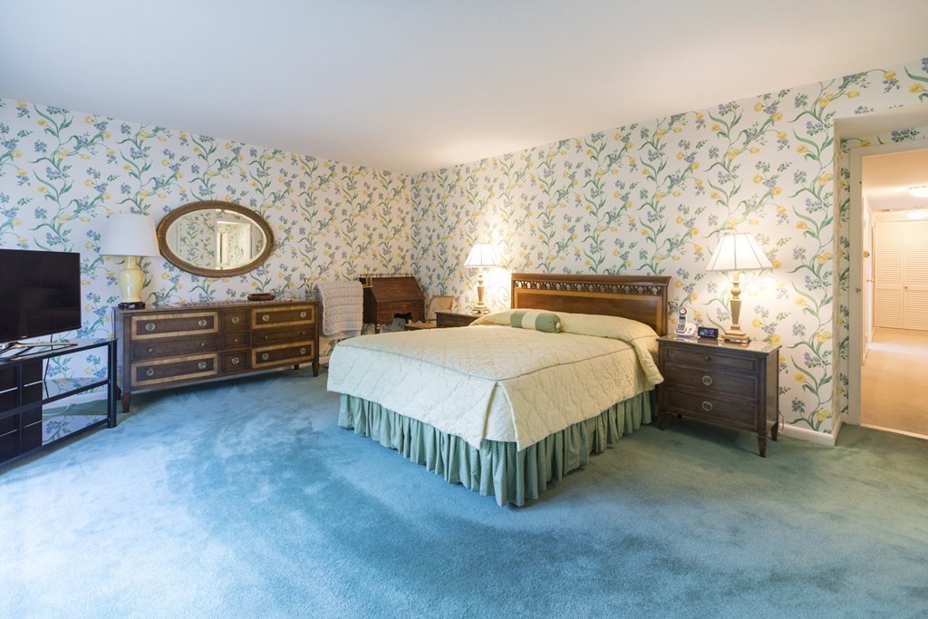 406 Paradise Road, Unit 3R Swampscott, MA 01907 - Photo 16 of 24 Gallery Image 16