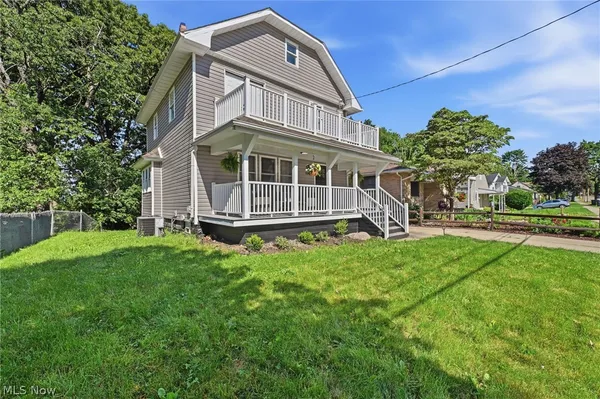 $175,000 | 1940 8th Street Southwest, Akron, OH 44314