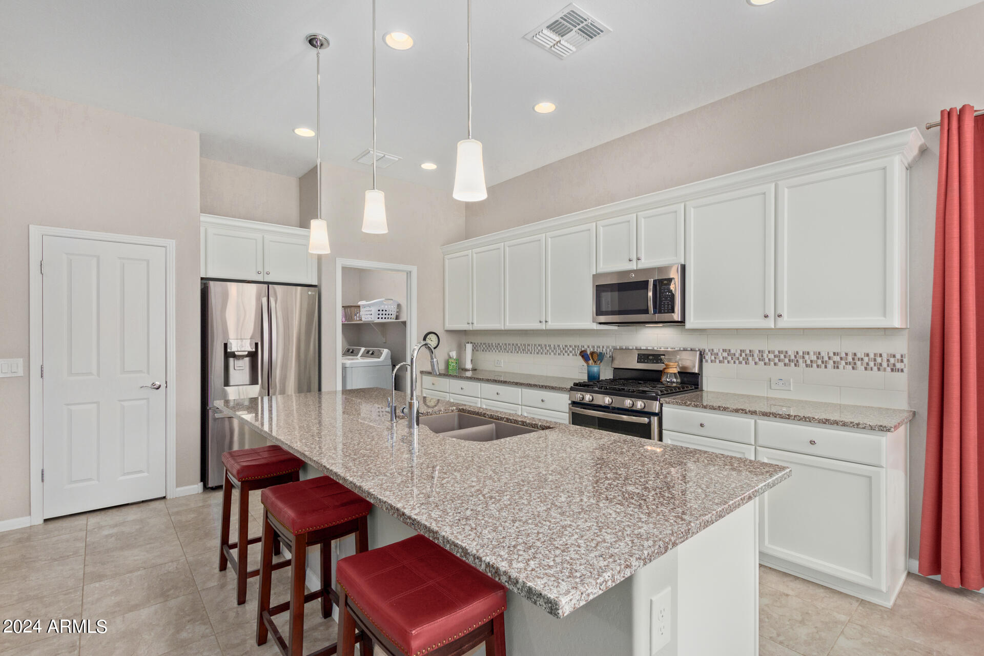 16903 West Granada Road Goodyear, AZ 85395 - Photo 4 of 15 Kitchen with island