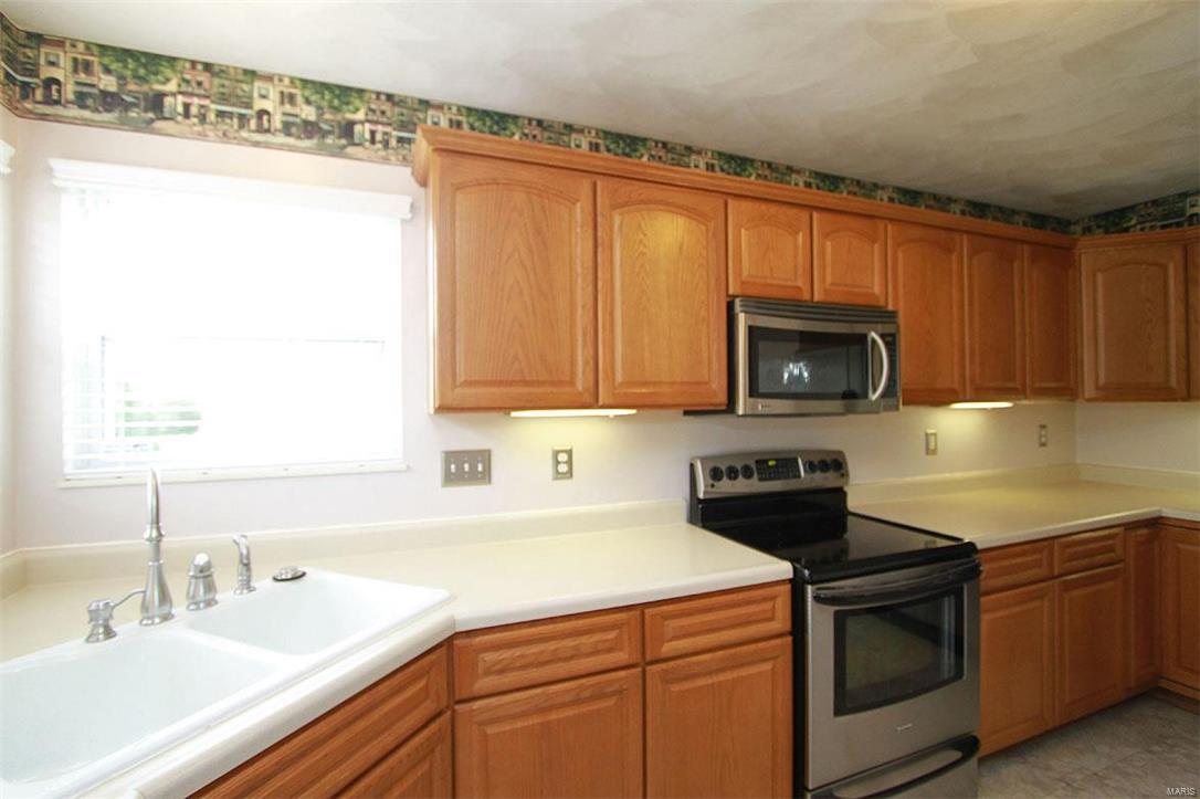 1244 Fox Ridge Court Shiloh, IL 62221 - Photo 16 of 68 Gallery Image 16