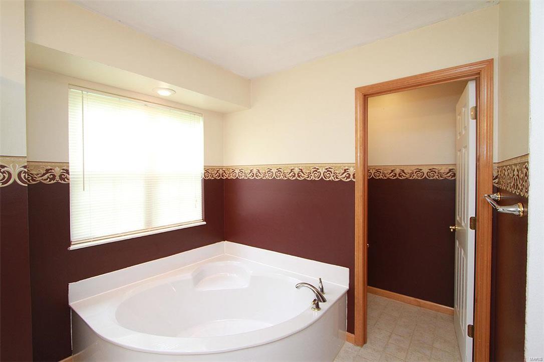 1244 Fox Ridge Court Shiloh, IL 62221 - Photo 25 of 68 Gallery Image 25