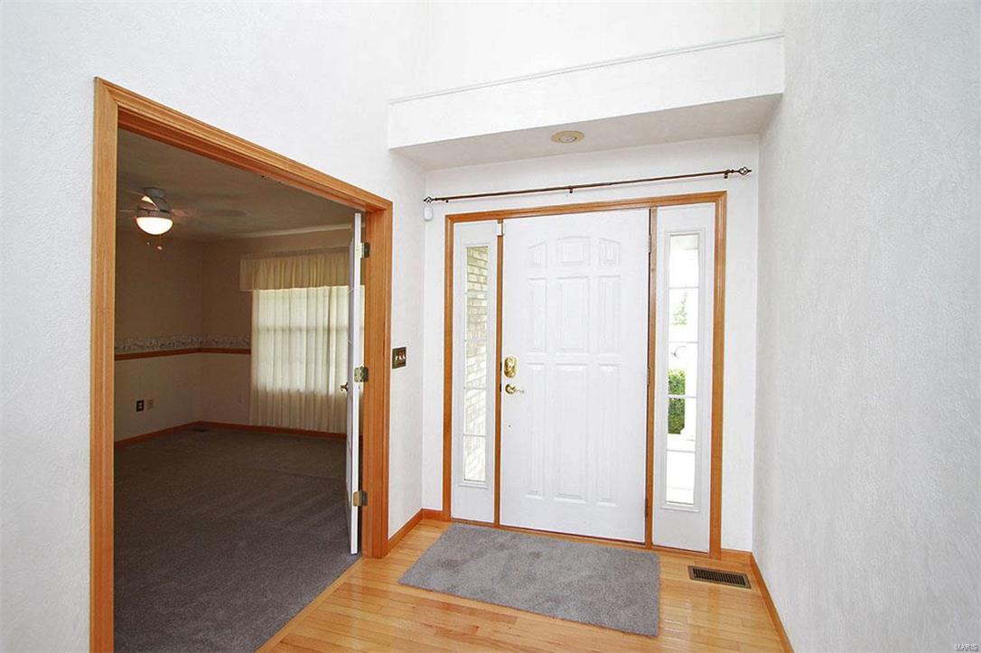 1244 Fox Ridge Court Shiloh, IL 62221 - Photo 3 of 68 Gallery Image 3