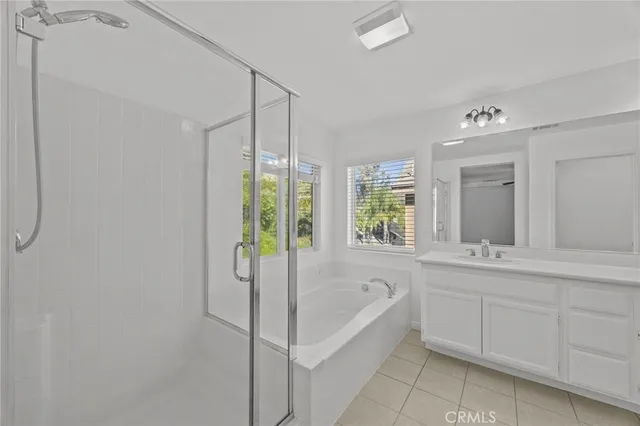 $3,850 | 3952 Obsidian Road, San Bernardino, CA 92407