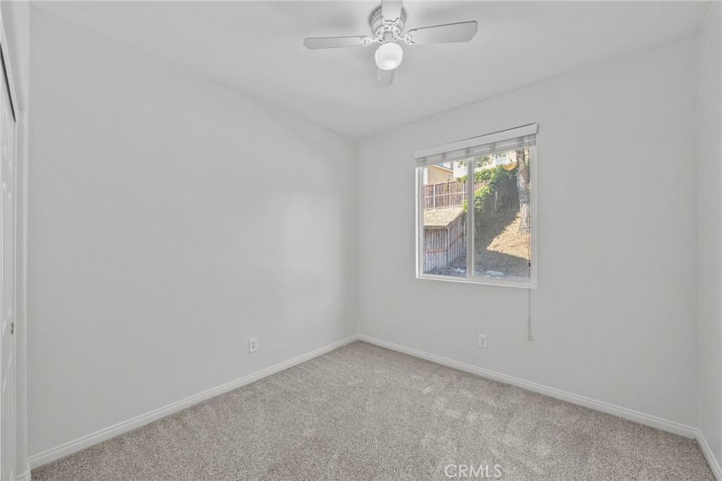 3952 Obsidian Road San Bernardino, CA 92407 - Photo 5 of 20