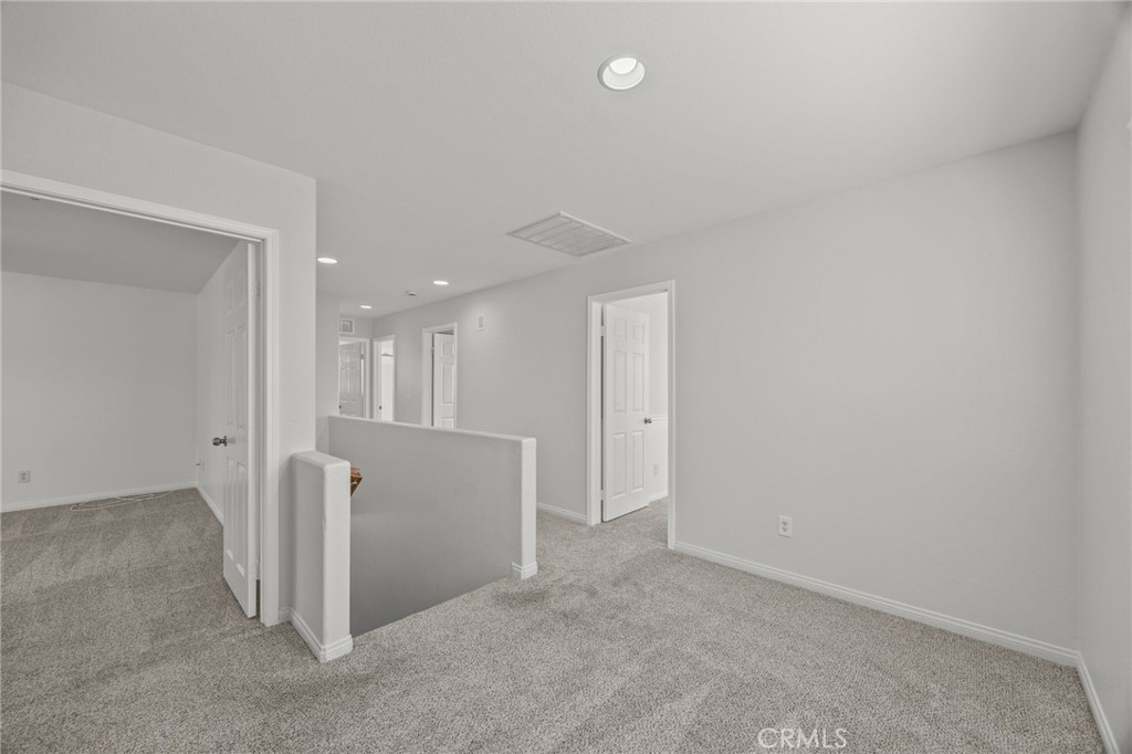 3952 Obsidian Road San Bernardino, CA 92407 - Photo 10 of 22