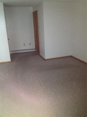 170 Locust Street, Unit 4 Fall River, MA 02720 - Photo 8 of 10 Gallery Image 8