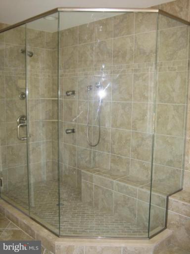 1405 Sharps Point Road Annapolis, MD 21409 - Photo 10 of 14