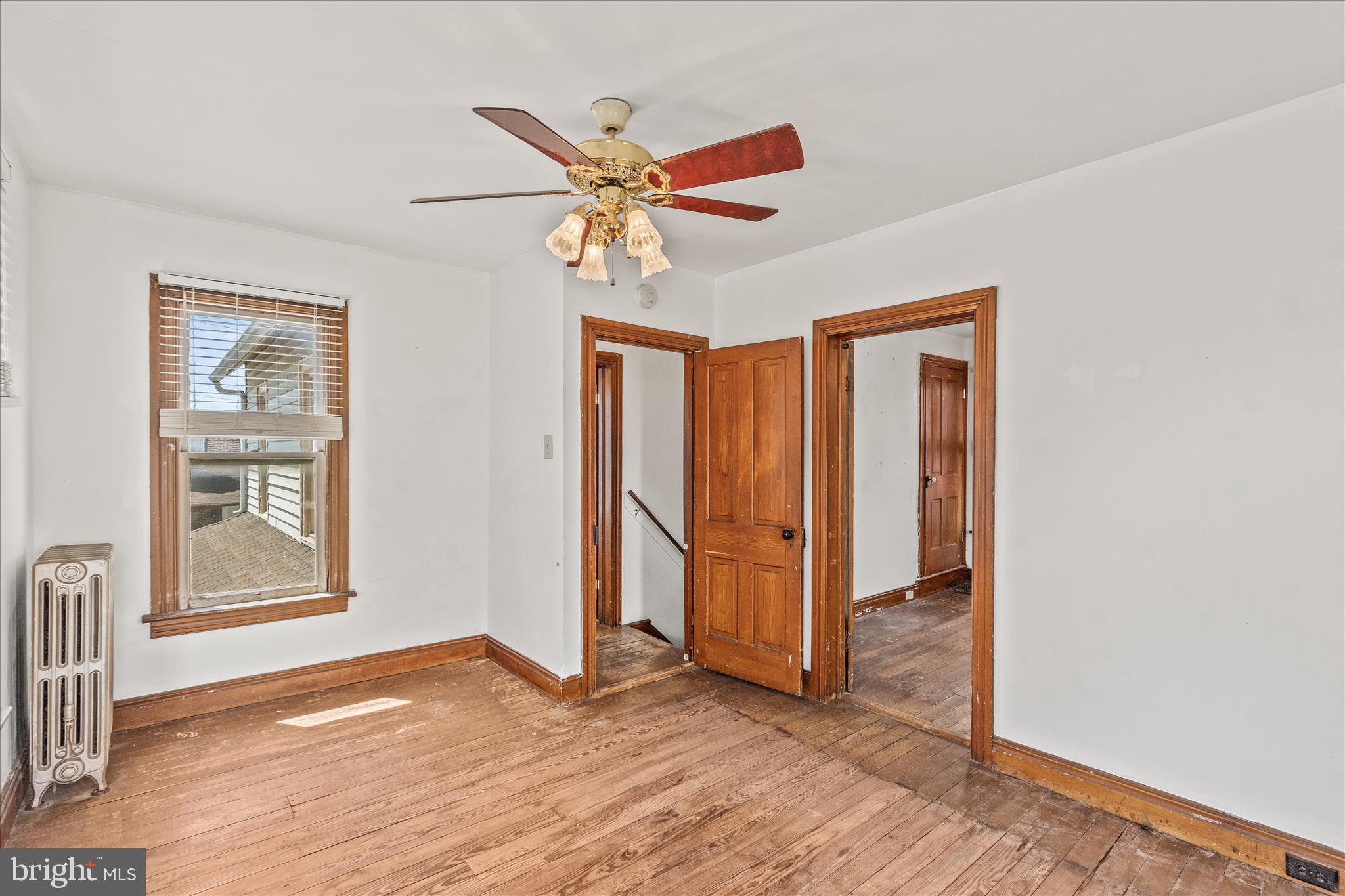 220 Locust Street Hanover, PA 17331 - Photo 23 of 42 Bedroom #3