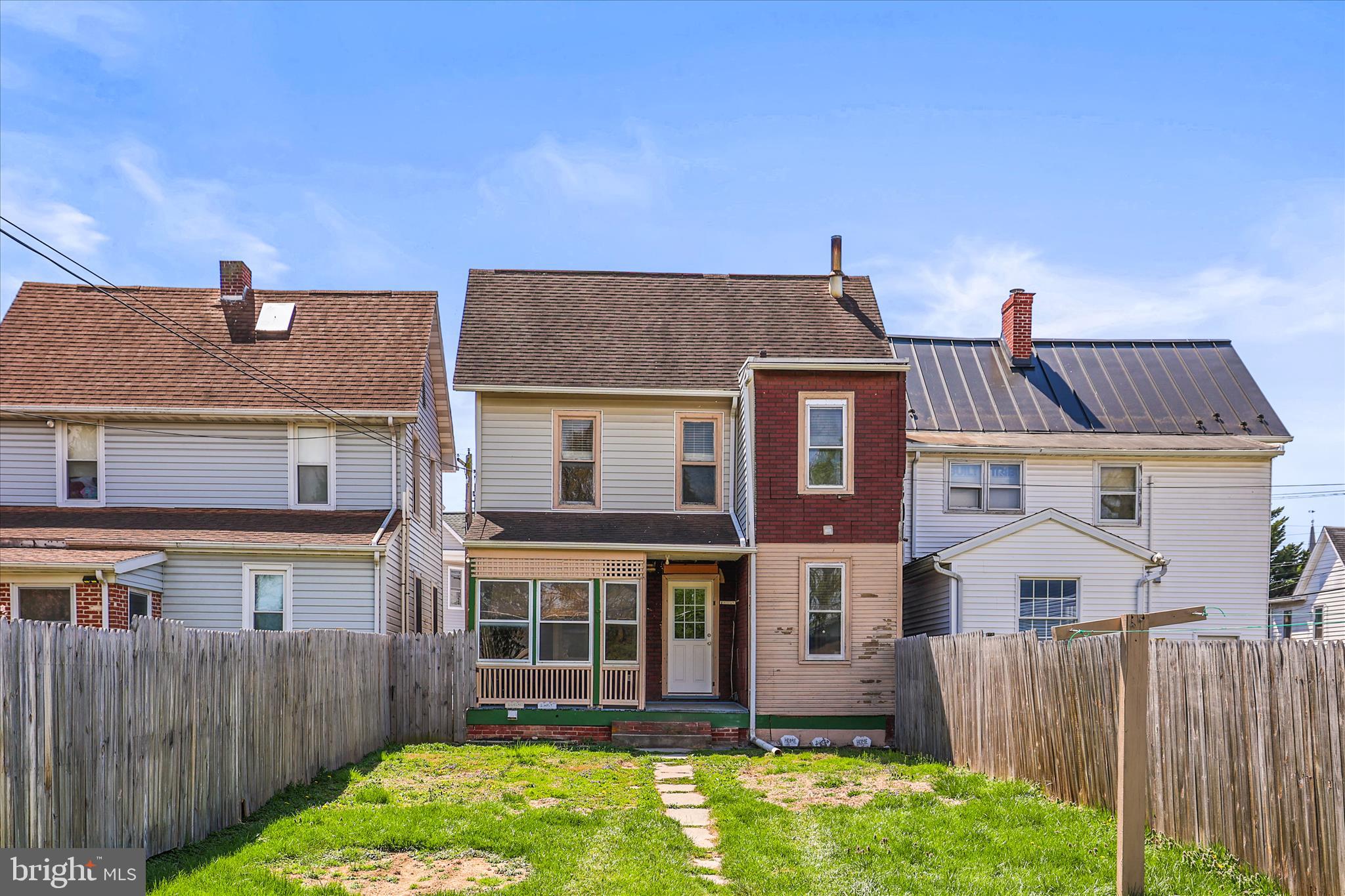 220 Locust Street Hanover, PA 17331 - Photo 33 of 42 Partially Fenced back yard