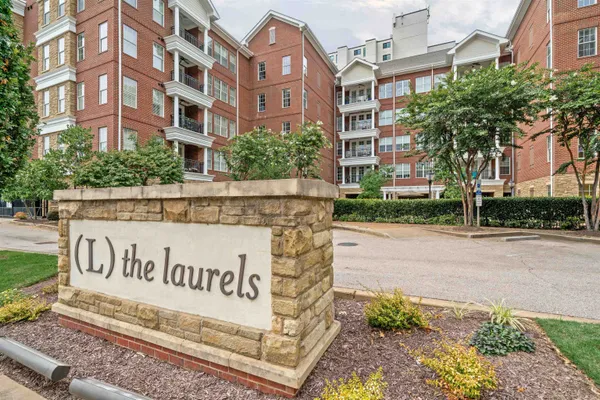 $212,500 | 3520 Central Avenue, Unit 408, Memphis, TN 38111