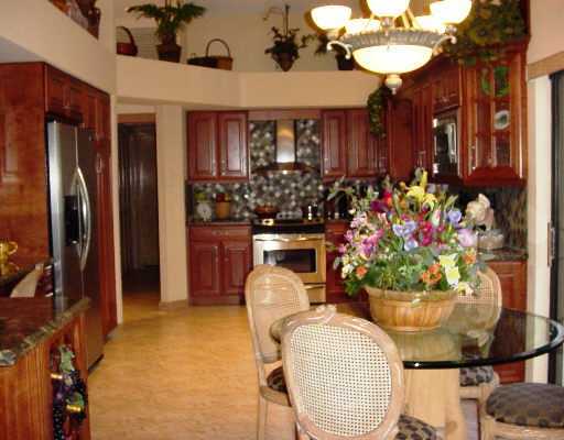 10276 Shireoaks Lane Boca Raton, FL 33498 - Photo 1 of 16 Primary Photo