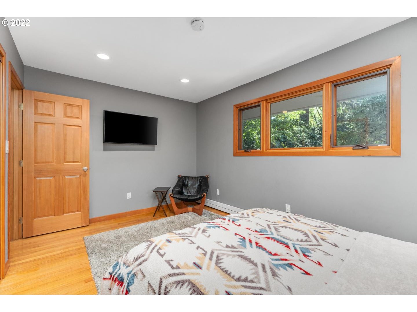 602 South Palatine Hill Road Portland, OR 97219 - Photo 16 of 30 Bedroom