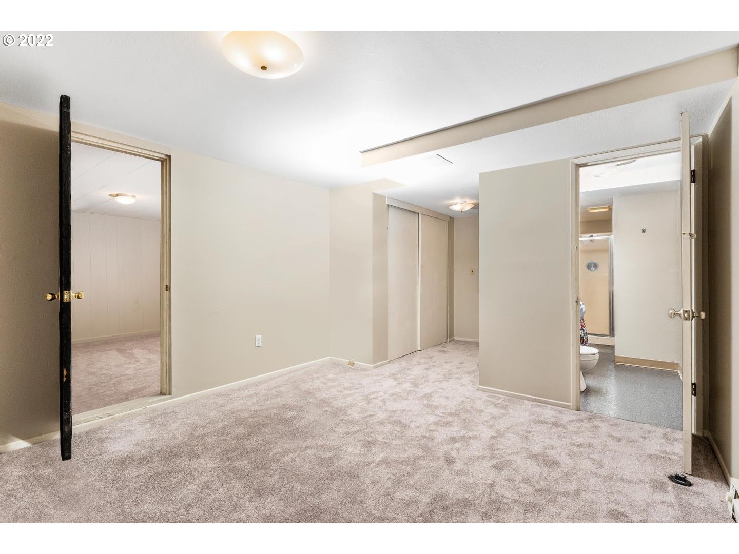 602 South Palatine Hill Road Portland, OR 97219 - Photo 22 of 30 Bedroom