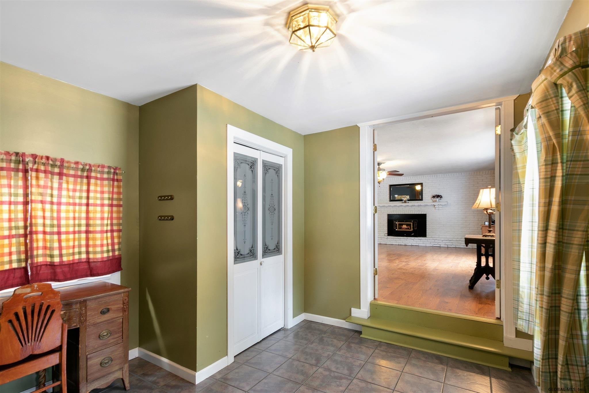 442 Flat Rock Road Lake George, NY 12845 - Photo 4 of 39 Photo 4