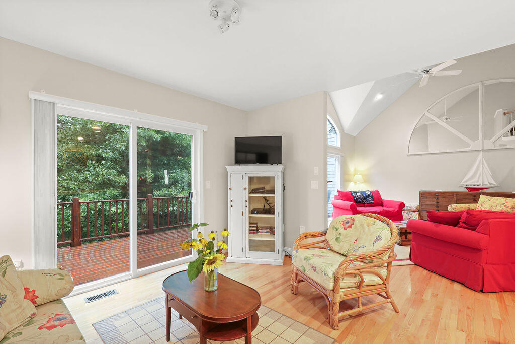 43 Carnoustie Road Bourne, MA 02532 - Photo 16 of 46 IMG_3206