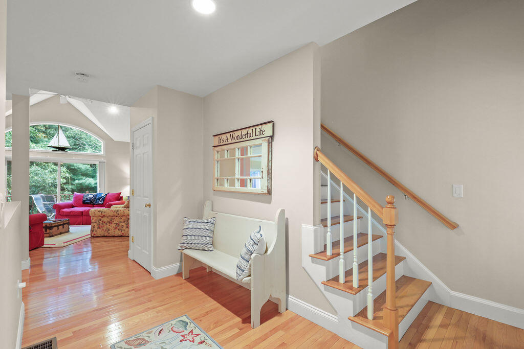 43 Carnoustie Road Bourne, MA 02532 - Photo 3 of 46 IMG_3126