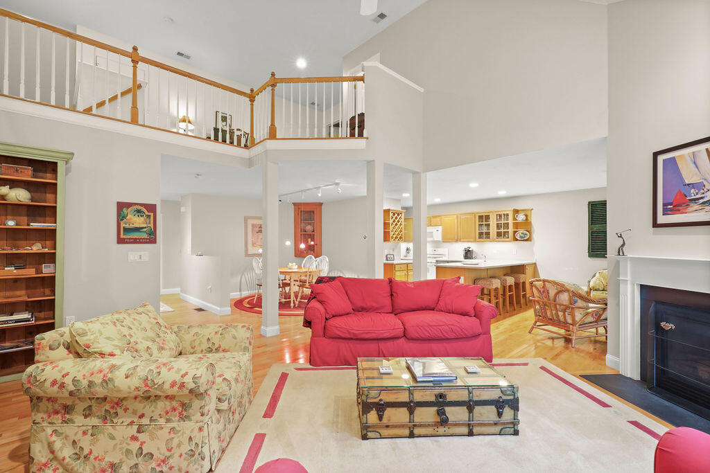 43 Carnoustie Road Bourne, MA 02532 - Photo 6 of 46 IMG_3166