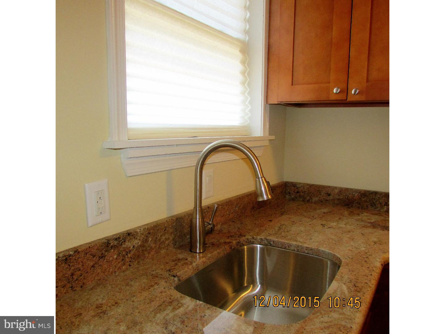 421 Hampden Road Upper Darby, PA 19082 - Photo 10 of 24