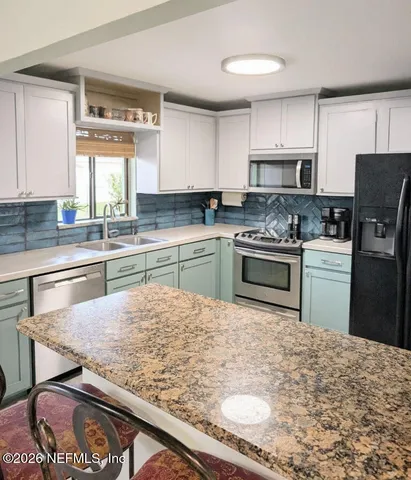 $294,900 | 3 Point Place, Palm Coast, FL 32164