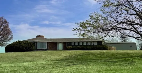 $379,000 | 1335 2000th Street, Iola, KS 66749