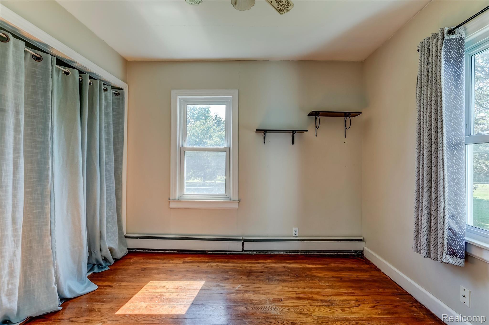 12115 Platt Road Milan, MI 48160 - Photo 10 of 26 12115 Platt Road, Milan, Michigan-12-FULL.jpg