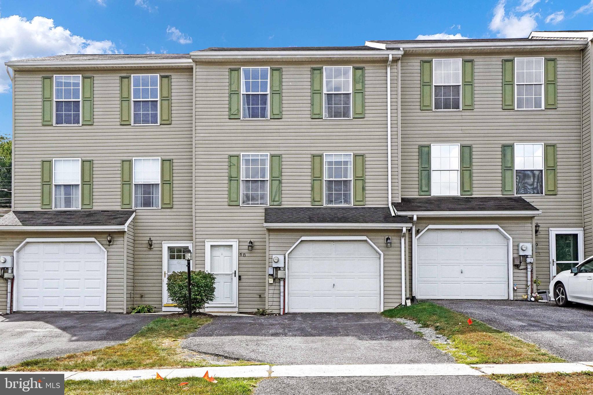 68 Mall Road Etters, PA 17319 - Photo 2 of 29 Gallery Image 2