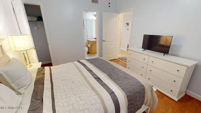 $2,875 | 1200 Beach Drive, Unit 306, Gulfport, MS 39507