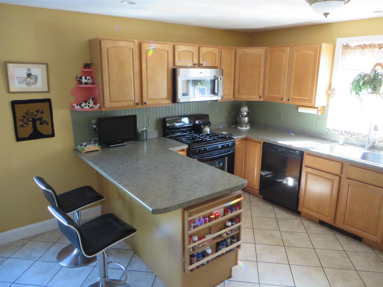 1120 Black Brook Road Dunbarton, NH 03046 - Photo 11 of 40