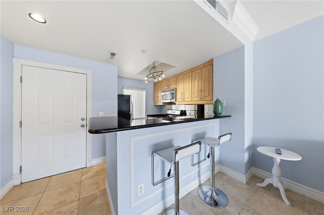 230 East Flamingo Road, Unit 310 Las Vegas, NV 89169 - Photo 6 of 27